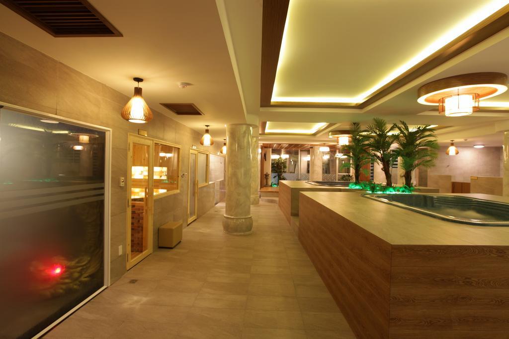 Minh Tam Hotel & Spa 3/2 Ho Si Minh-város Kültér fotó