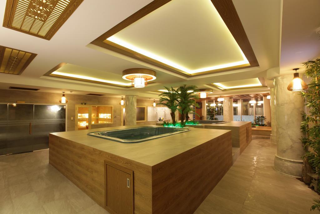 Minh Tam Hotel & Spa 3/2 Ho Si Minh-város Kültér fotó